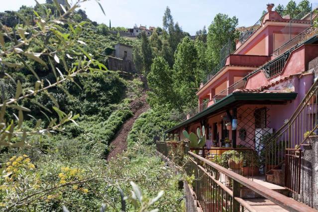 Carly & Dane Vacation House Taormina Ngoại thất bức ảnh