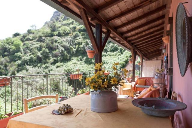 Carly & Dane Vacation House Taormina Ngoại thất bức ảnh